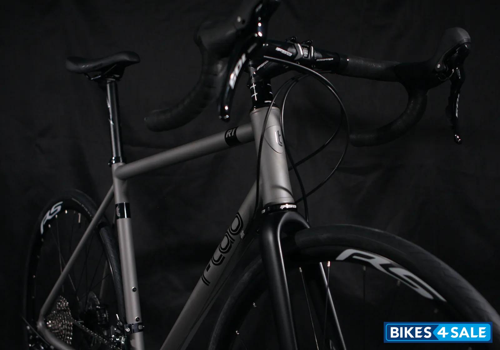 T-Lab R1 Shimano 105 Mech (R7100-12sp) 2X