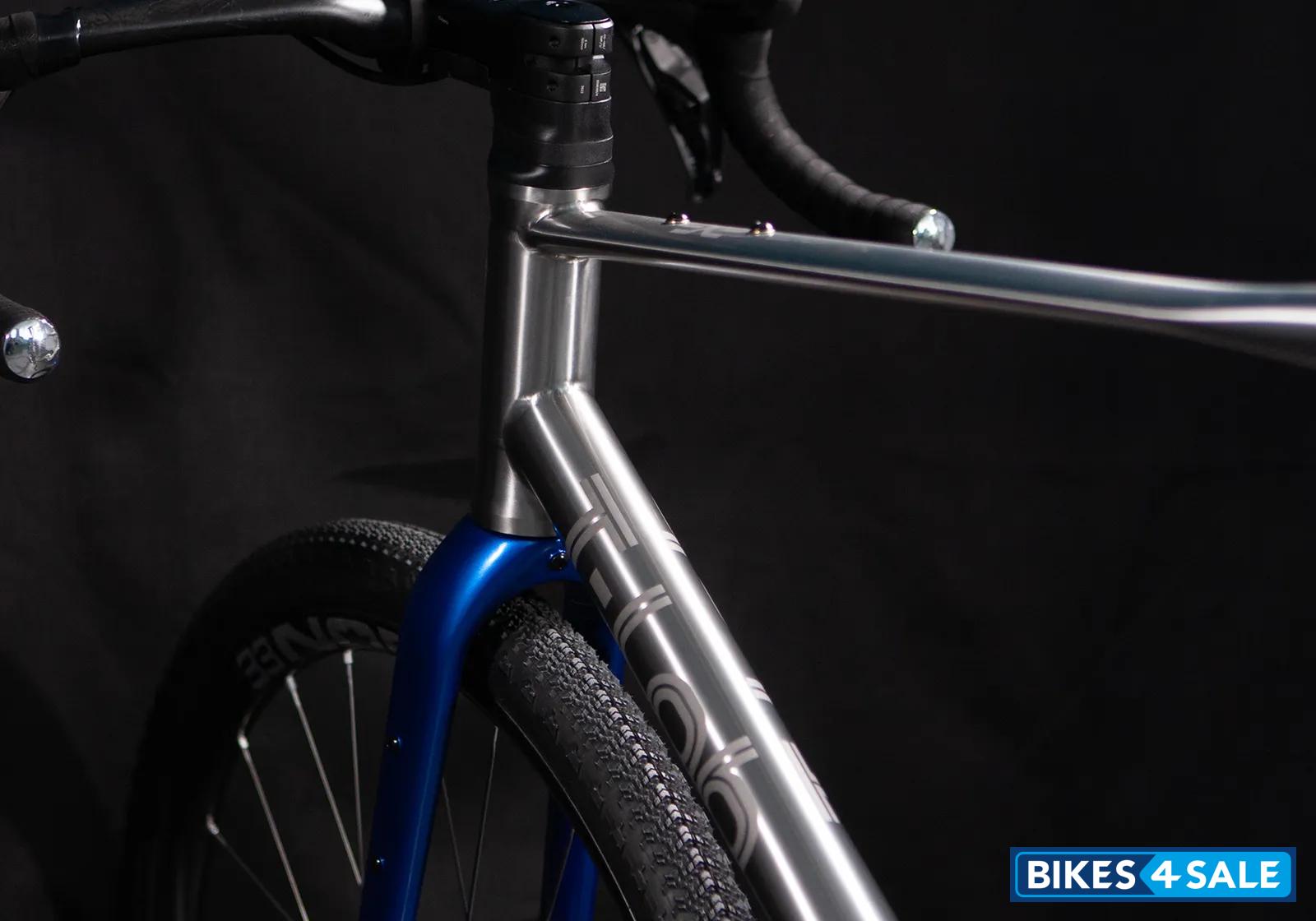 T-Lab X3 Shimano GRX 610