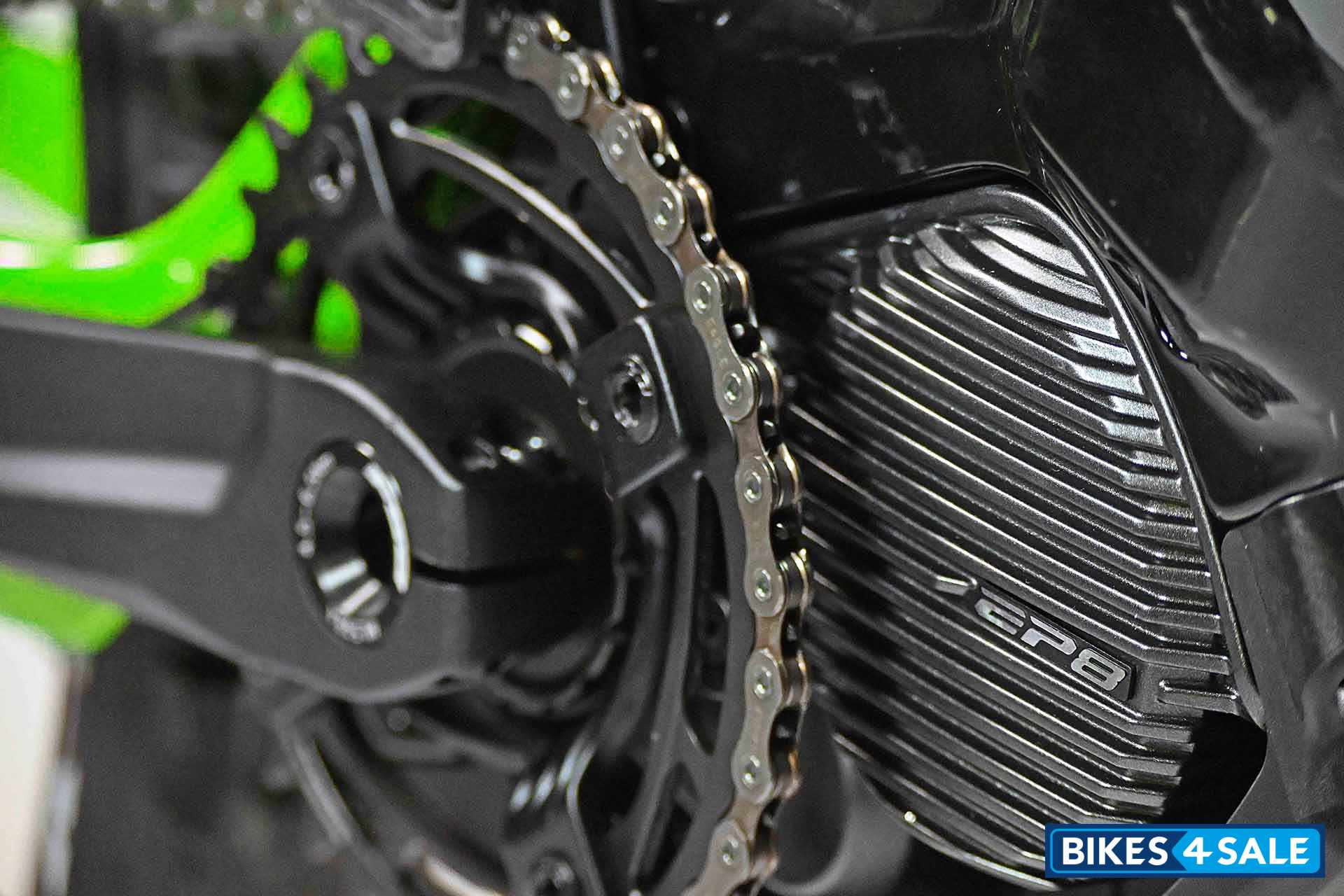 THOK TK01 Color Edition Shimano EP8 Engine