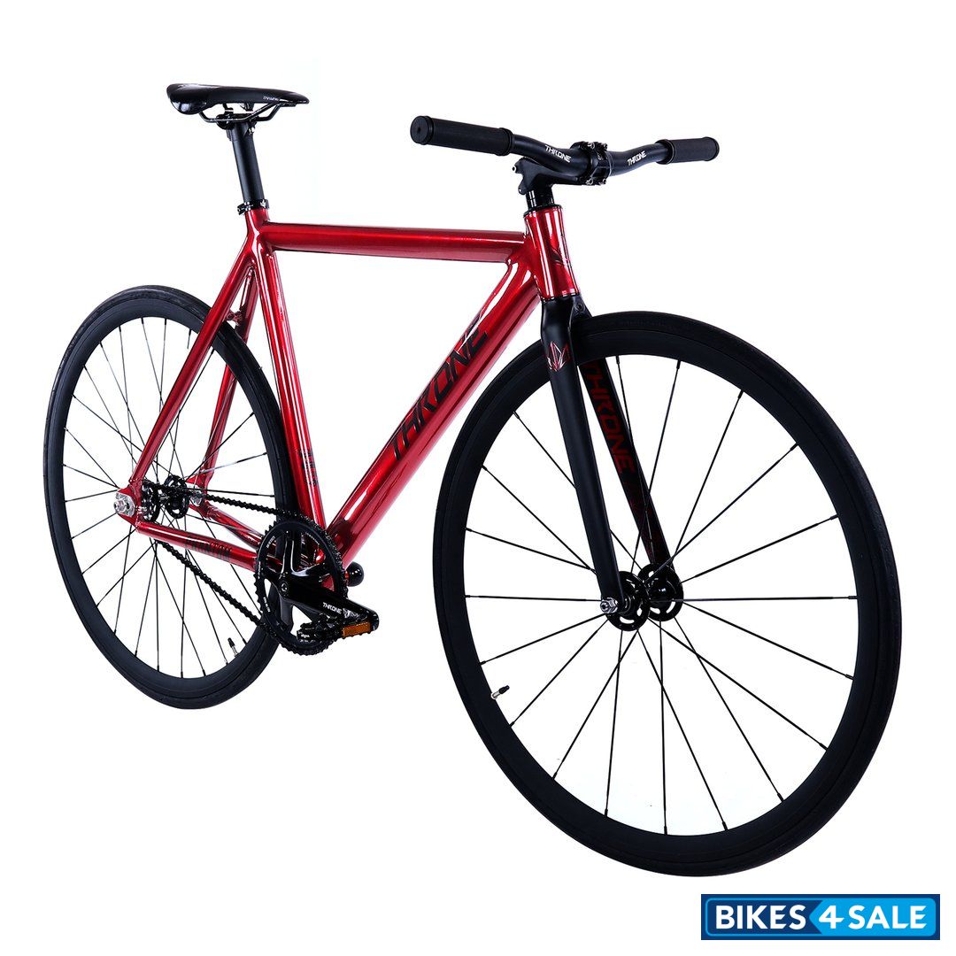 Throne Phantom White