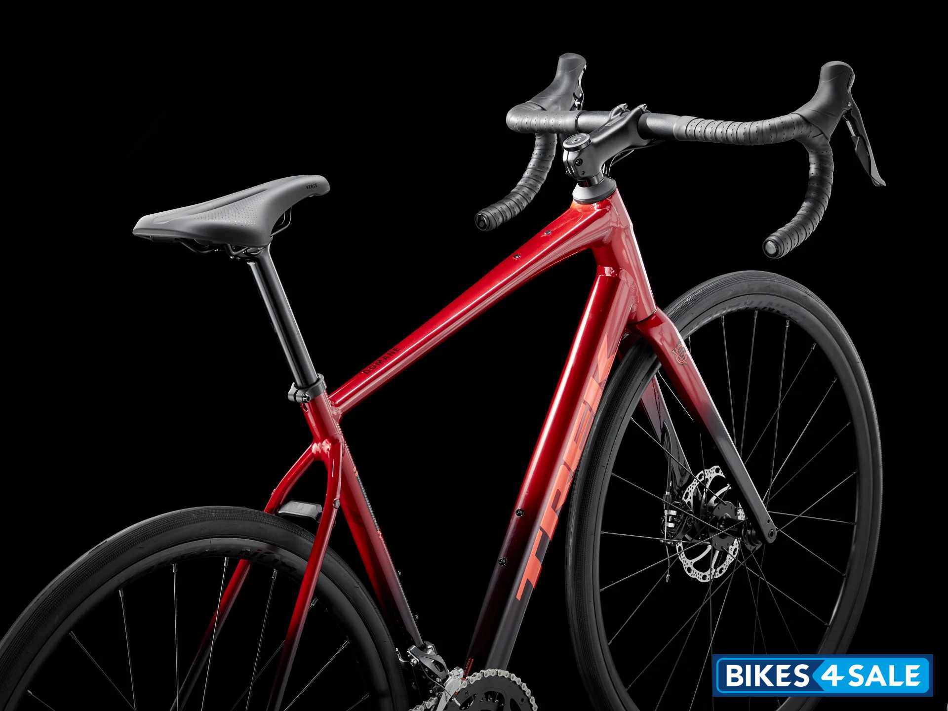 Trek Domane AL 2 Gen 4