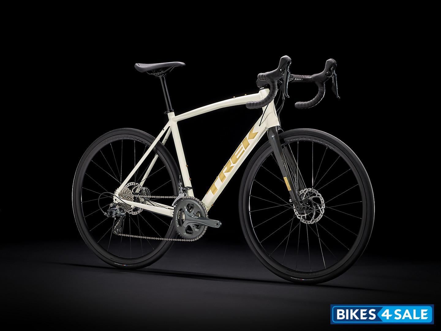 Trek Domane AL 4 Disc