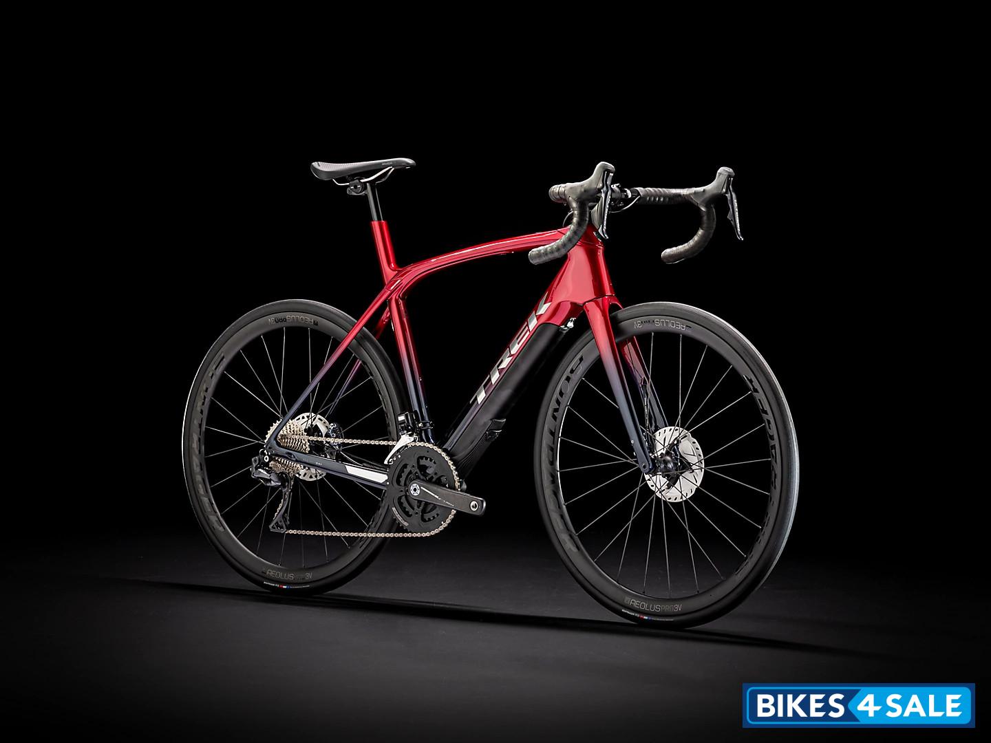 Trek Domane Plus LT 7