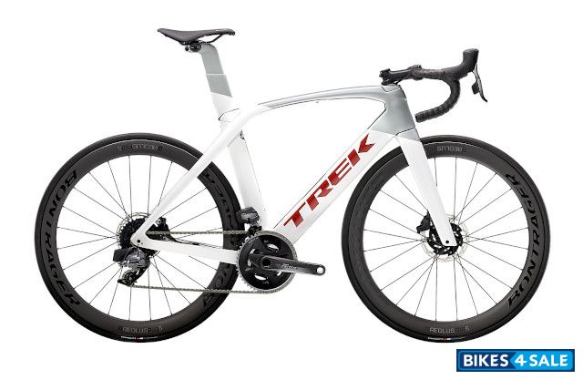Trek Madone SL 7 eTap