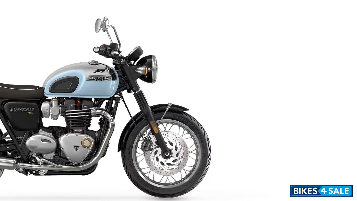 Triumph Bonneville T120 Chrome Edition