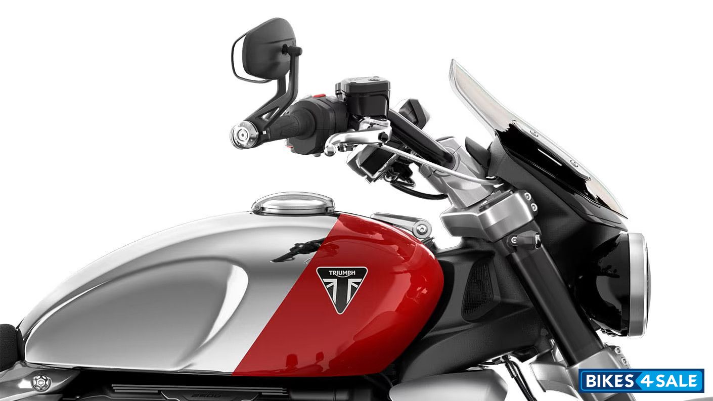 Triumph Rocket 3 GT Chrome Edition