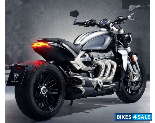 Triumph Rocket 3 R Chrome Edition