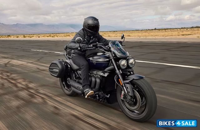 Triumph Rocket 3 Storm GT