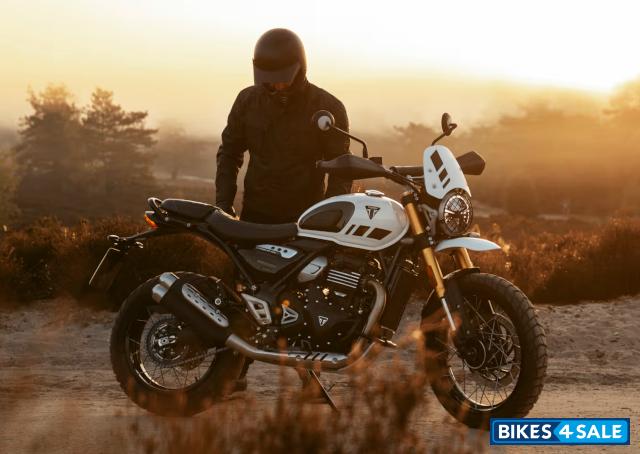 Triumph Scrambler 400 XC