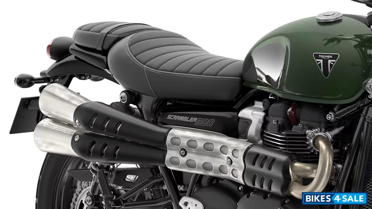Triumph Scrambler 900 Chrome Edition Jet Black Detailing