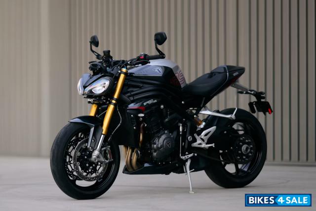 Triumph Speed Triple 1200 RS 2025