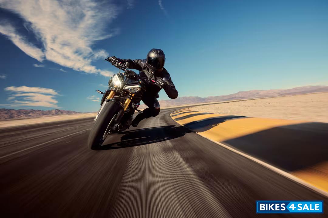 Triumph Speed Triple 1200 RS 2025