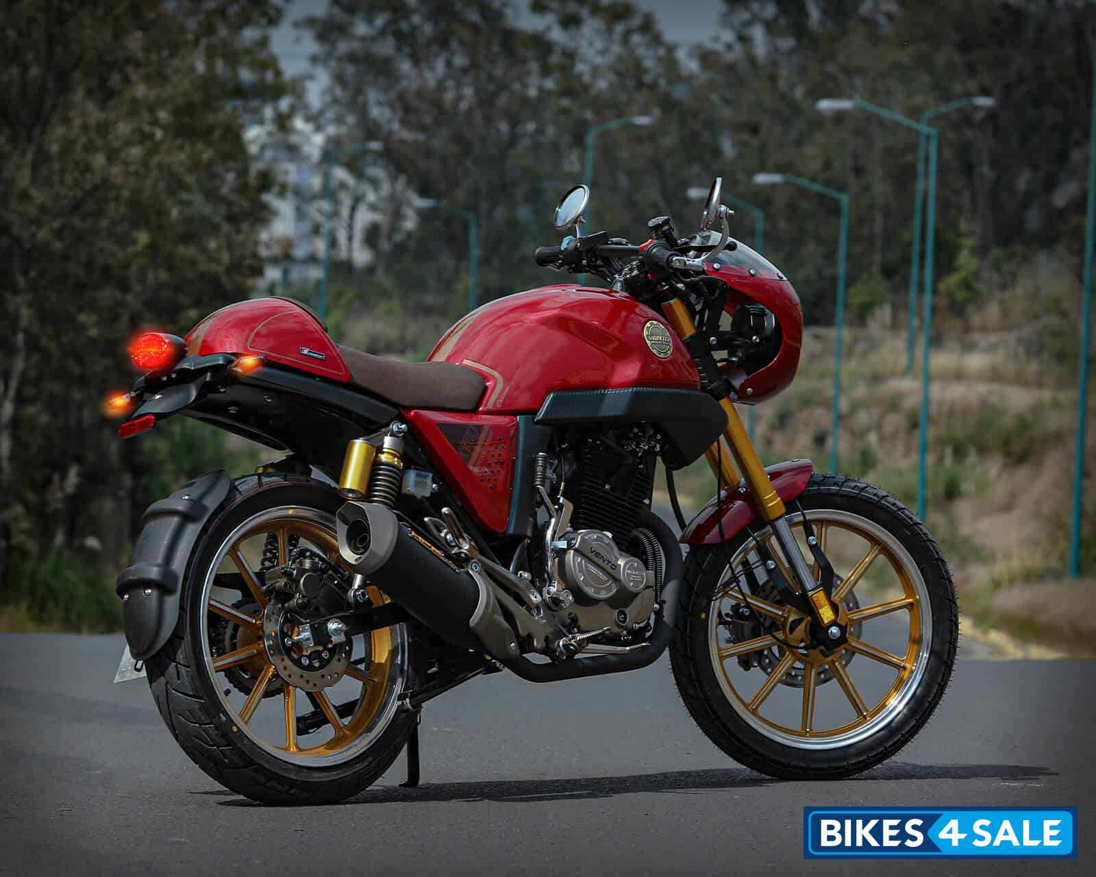 VENTO Rocketman Carrera 250