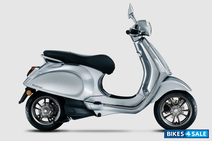 Vespa Elettrica 45 KM /H Smoke Gray