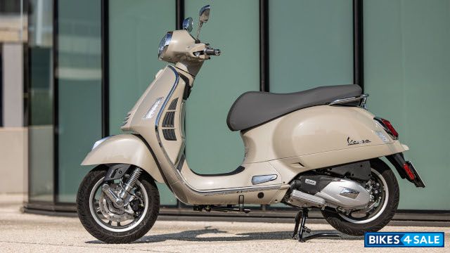 Vespa GTS 125