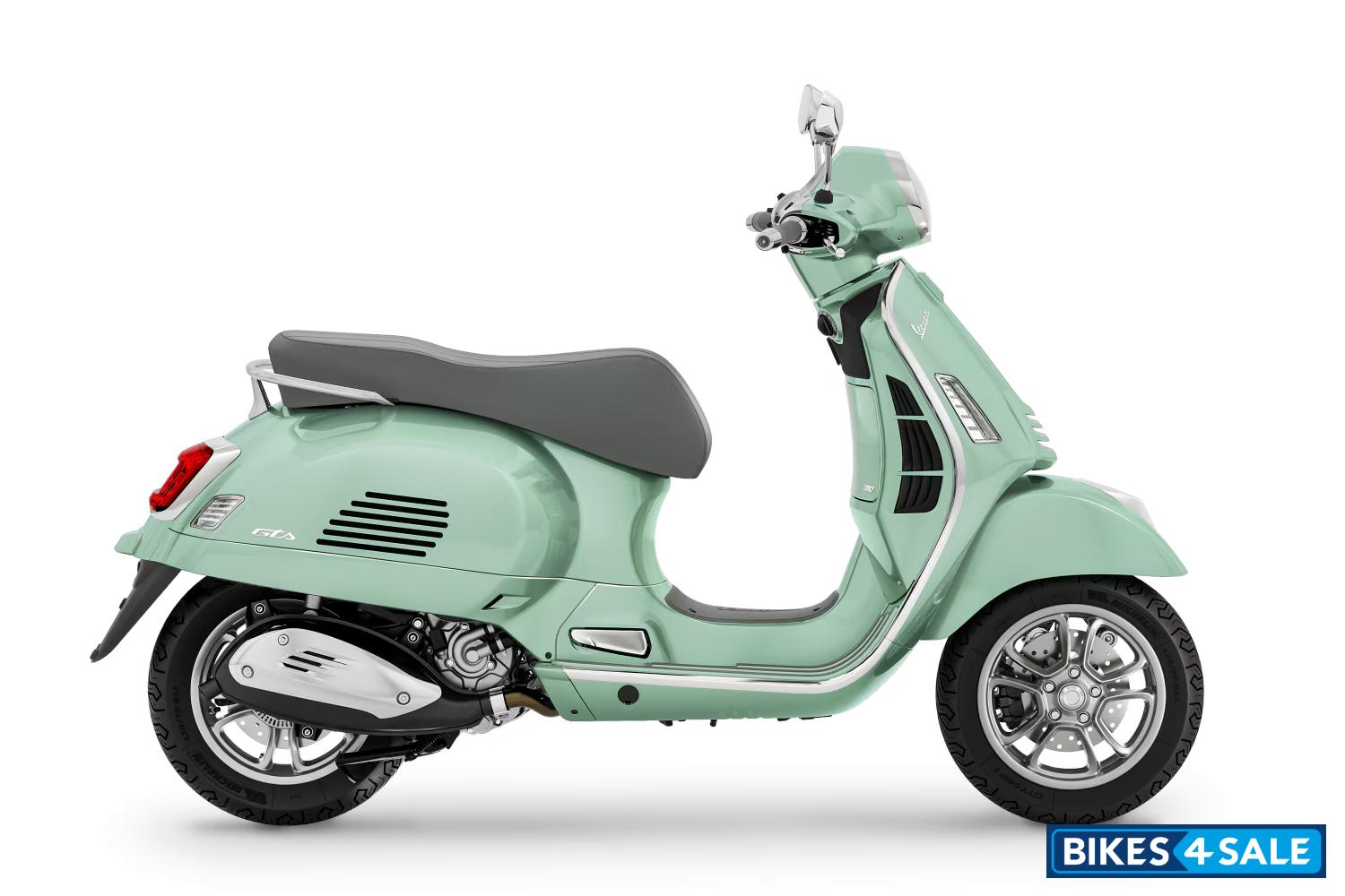 Vespa GTS 2026 Verde Amabile