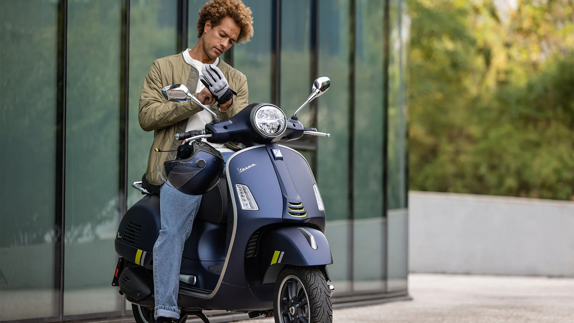 Vespa GTS Super Tech 125