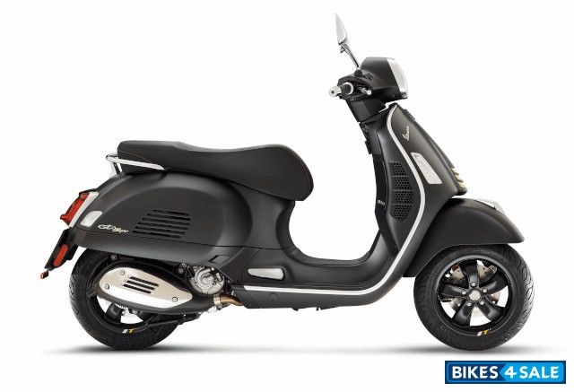 Vespa GTS Super Tech 300 HPE