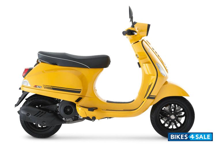 Vespa S 125 Giallo Irriverente