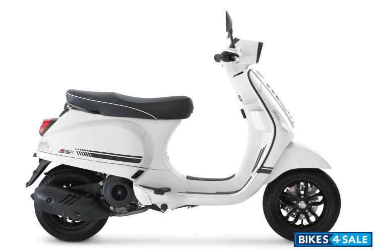 Vespa S 125 Bianco Innocente