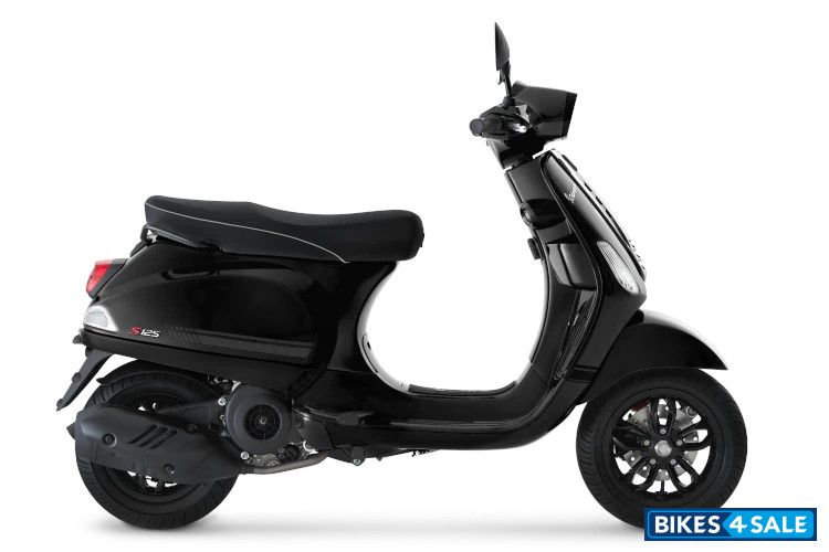 Vespa S 125 Nero Elegante