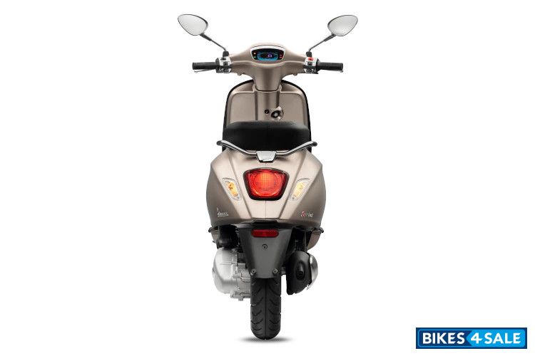 Vespa SPRINT S with TFT 150