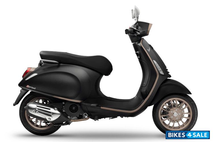 Vespa SPRINT S with TFT 150 Black Opaco