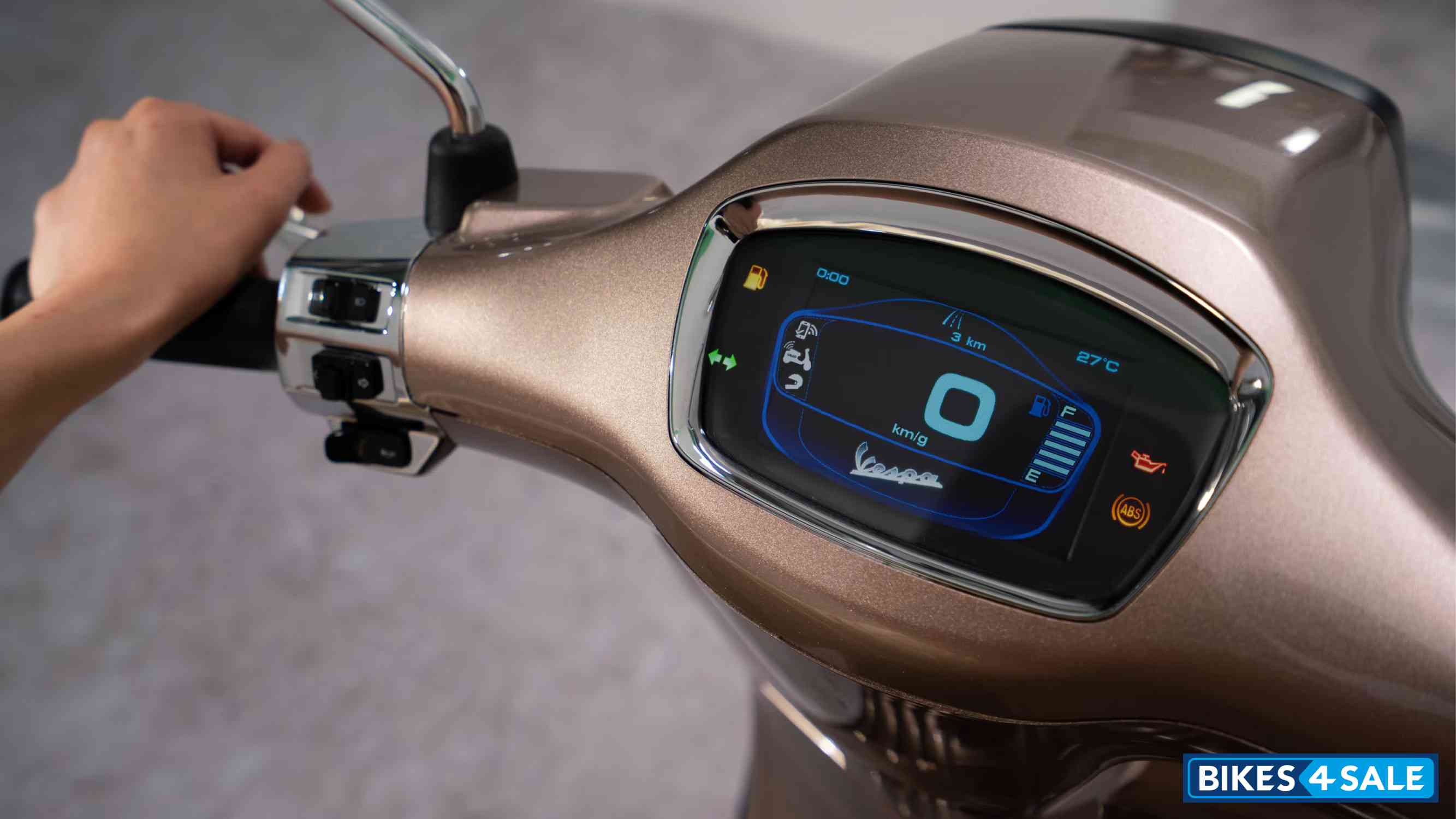 Vespa SPRINT S with TFT 150