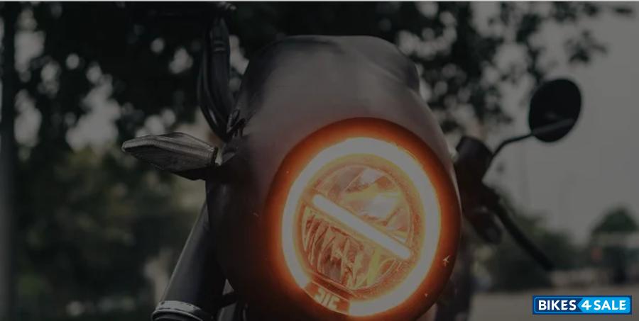 VLEKTRA Velocity 180 Special Edition Integrated LED projector headlamp with DRL