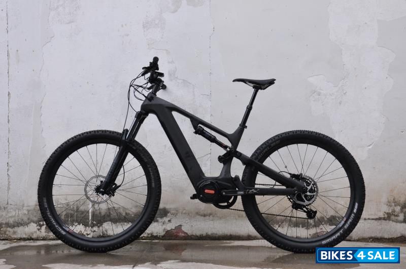 Watt Wagons Hydra Black