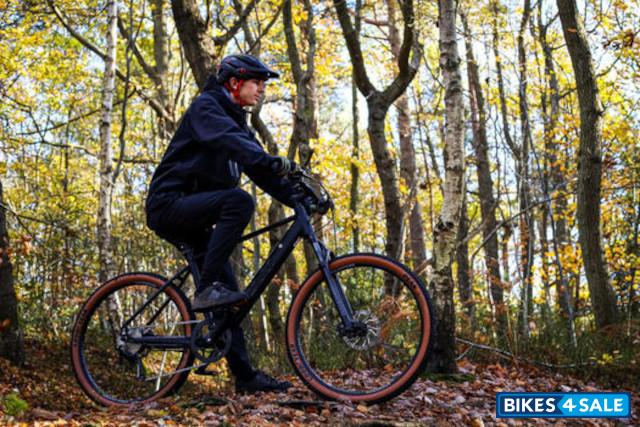 Wisper Tailwind City Low Crossbar