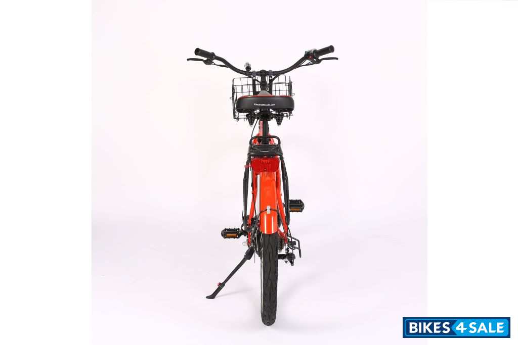 X-Treme Newport Elite 24 Volt Beach Cruiser