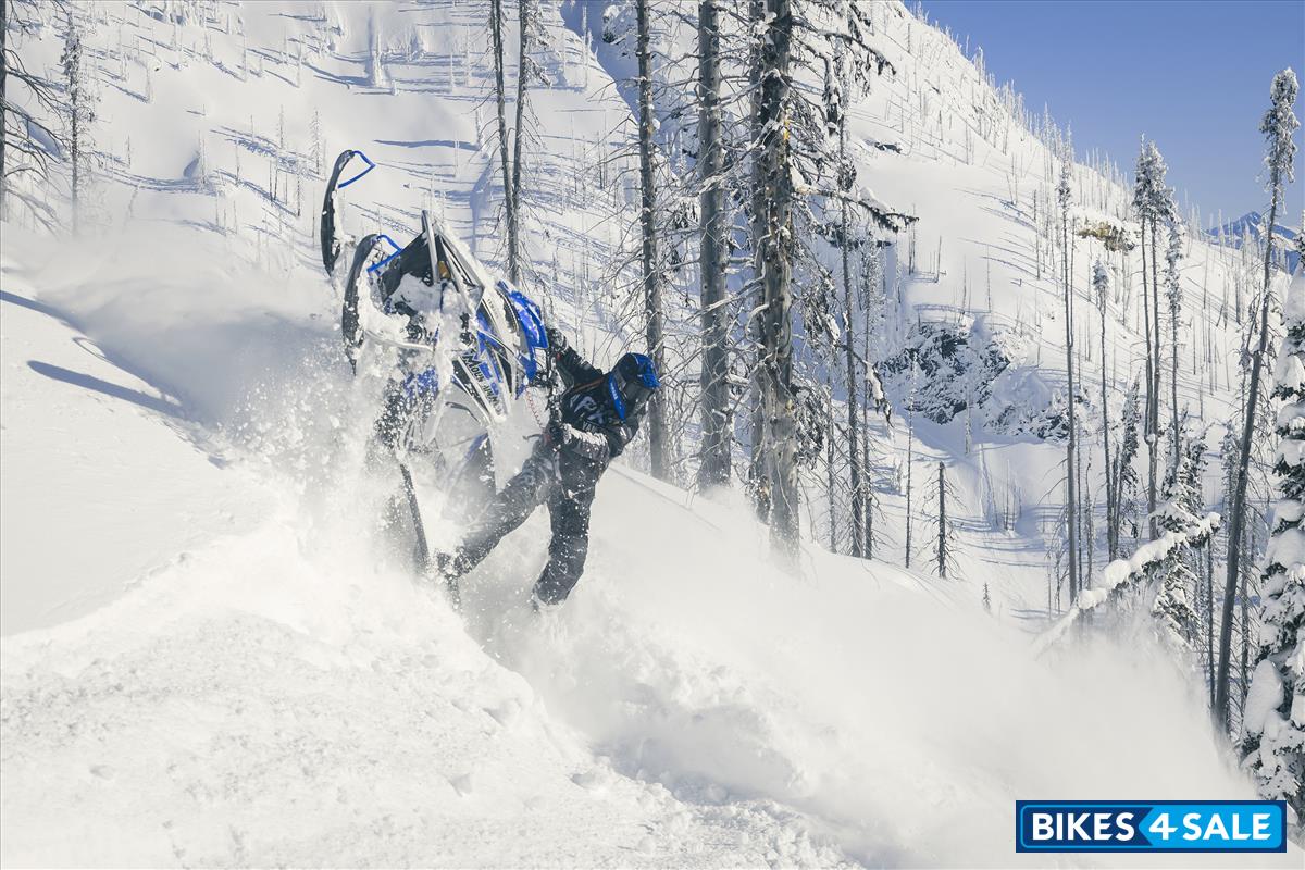 Yamaha 2022 Mountain Max LE 154 SL