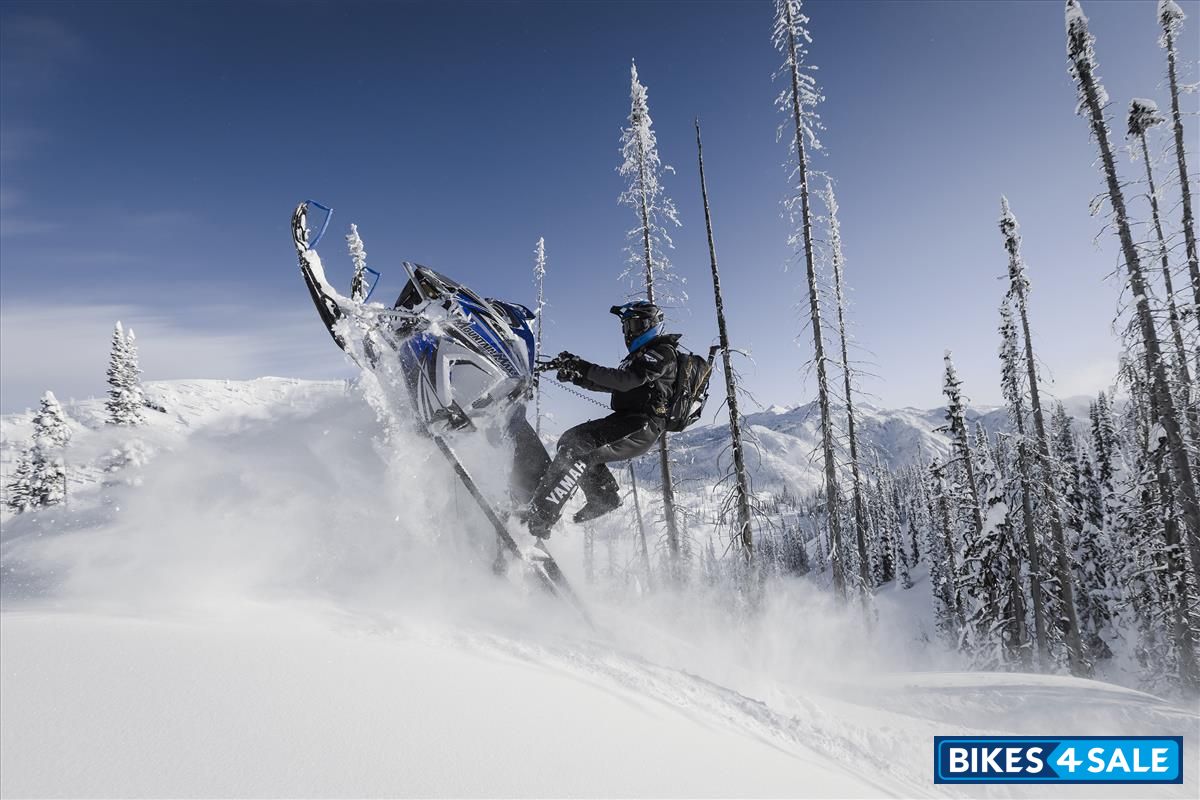 Yamaha 2022 Mountain Max LE 154 SL