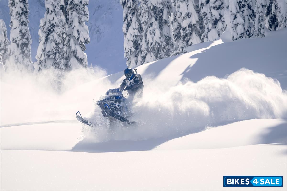 Yamaha 2022 Mountain Max LE 165