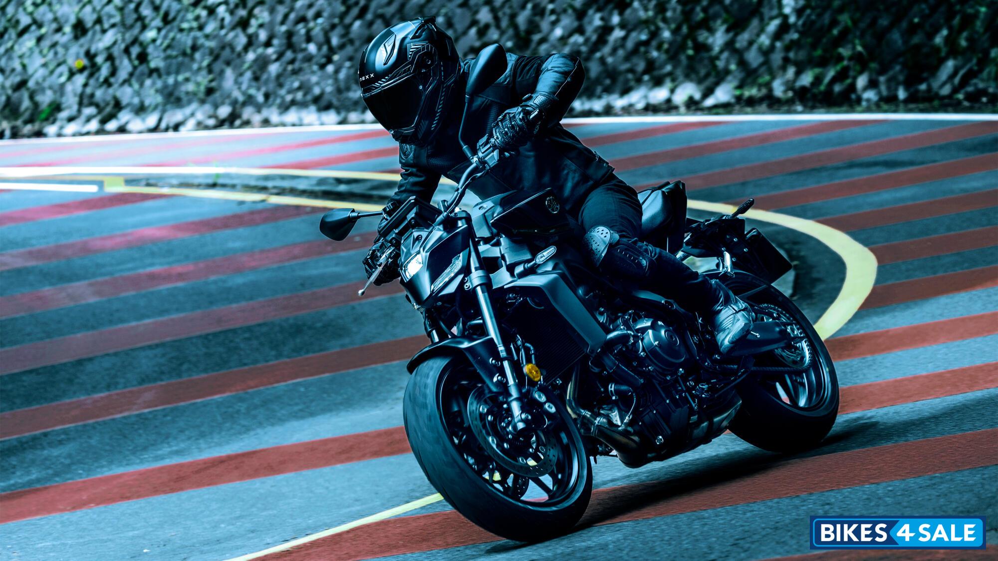 Yamaha MT-09 Y-AMT 2026