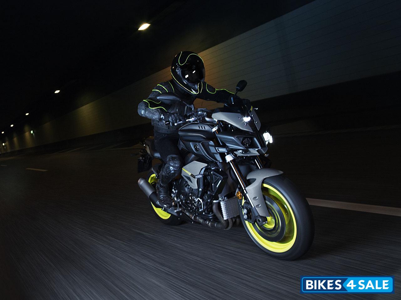 Yamaha MT-10