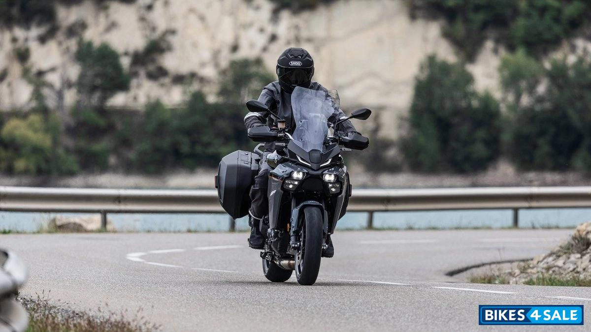 Yamaha Tracer 9 2026