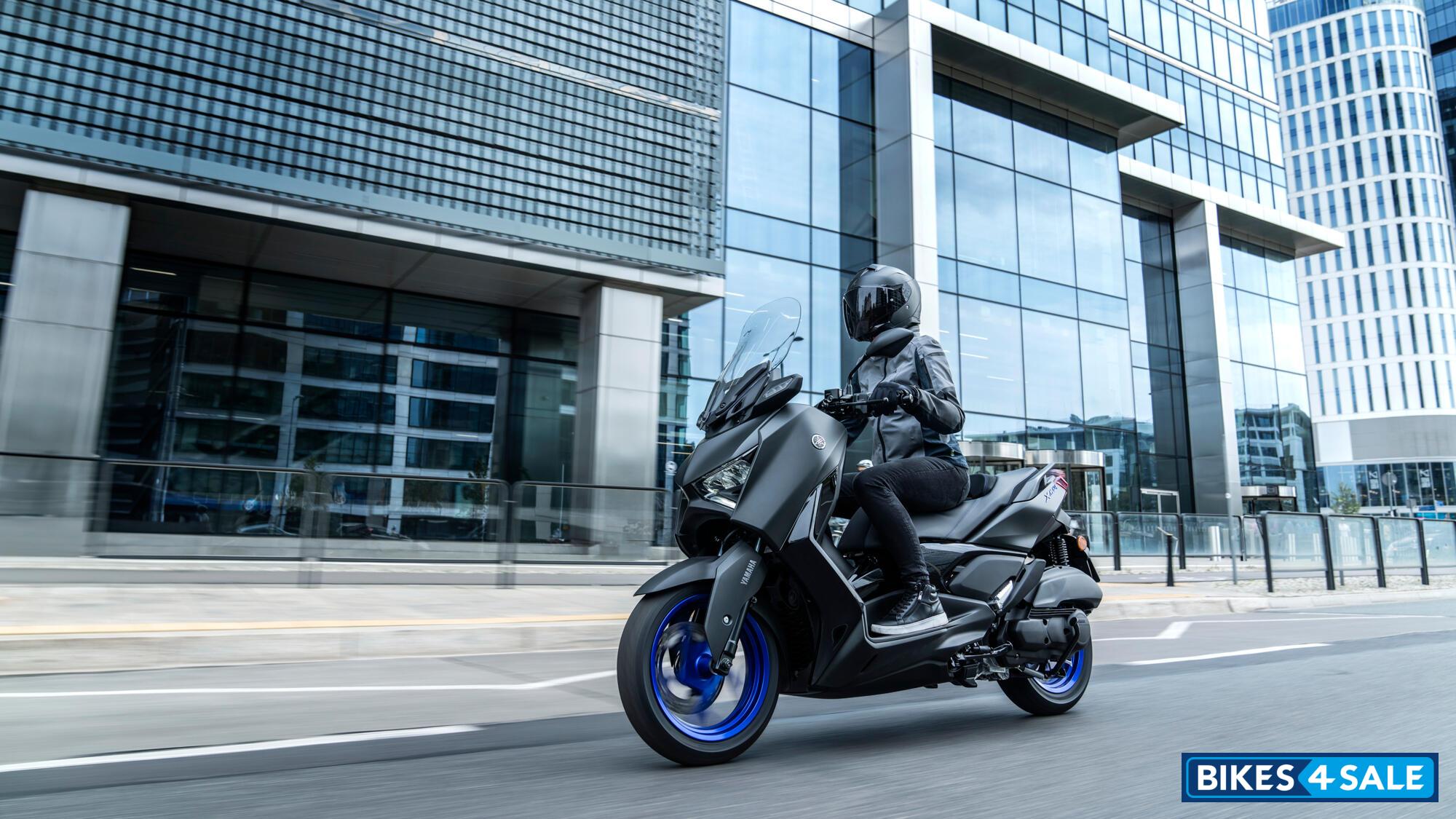 Yamaha XMAX 125 2025