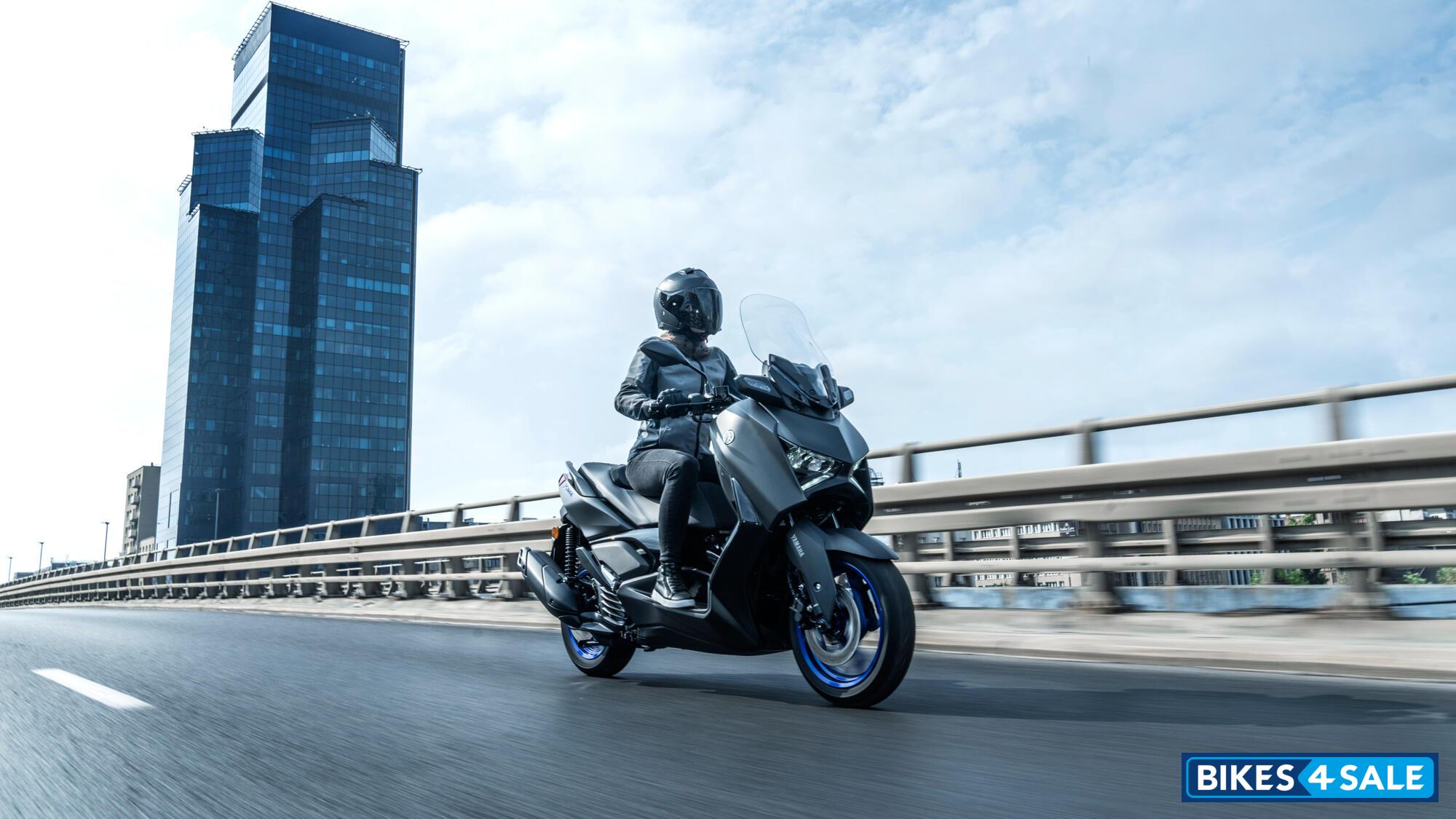 Yamaha XMAX 125 2025