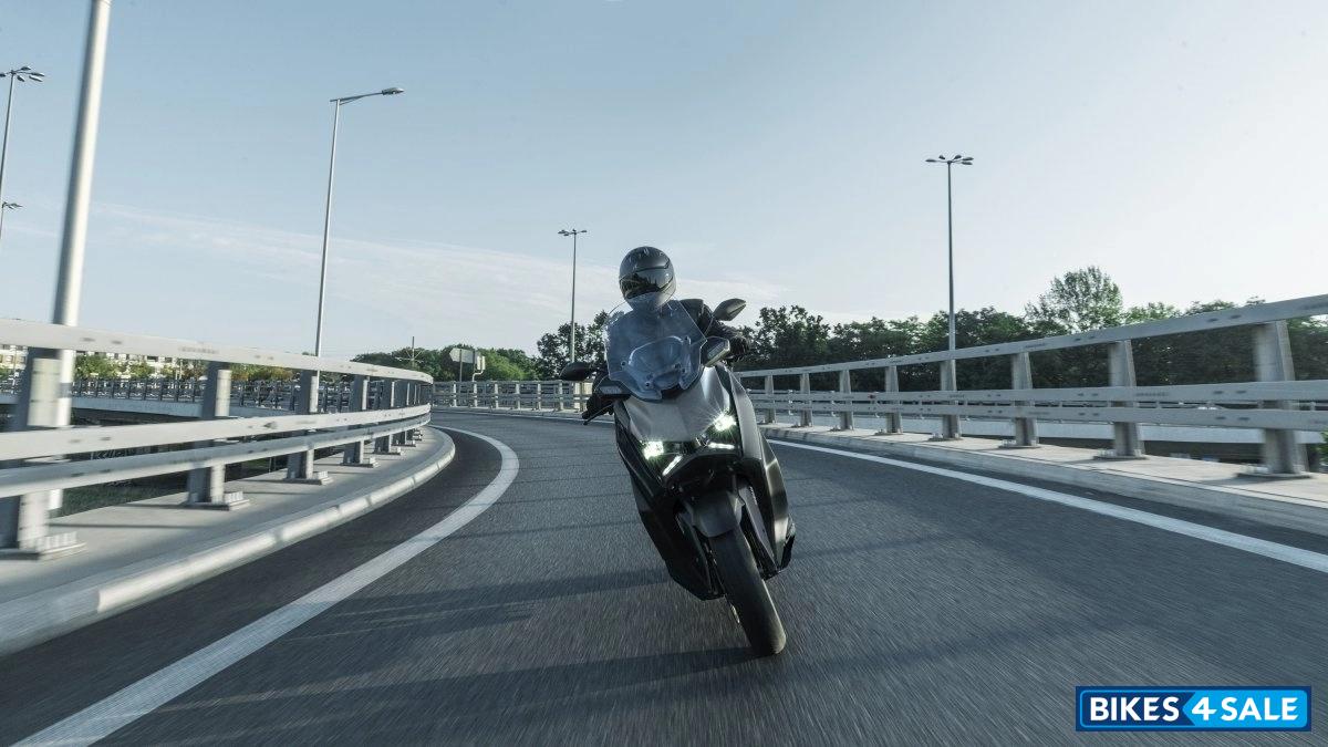 Yamaha XMAX 300 2026
