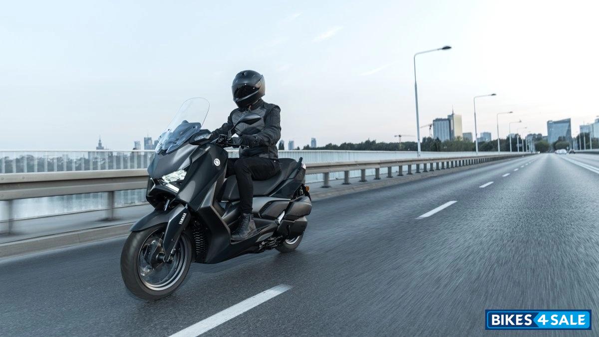 Yamaha XMAX 300 2026