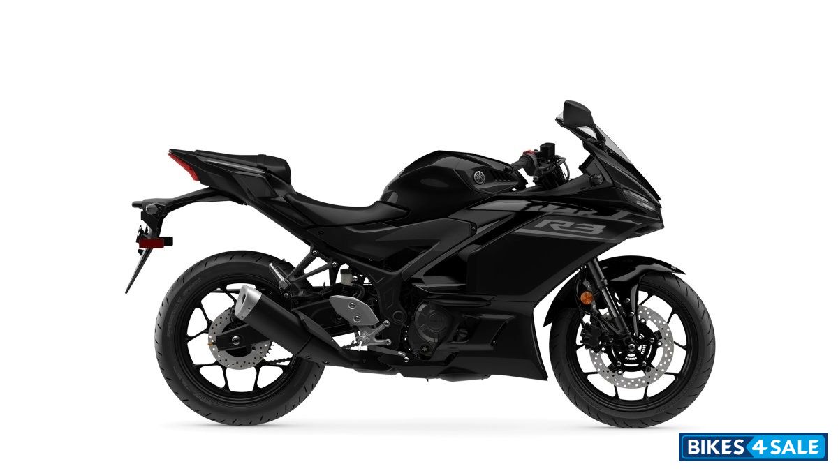 Yamaha YZF-R3 2026 Midnight Black