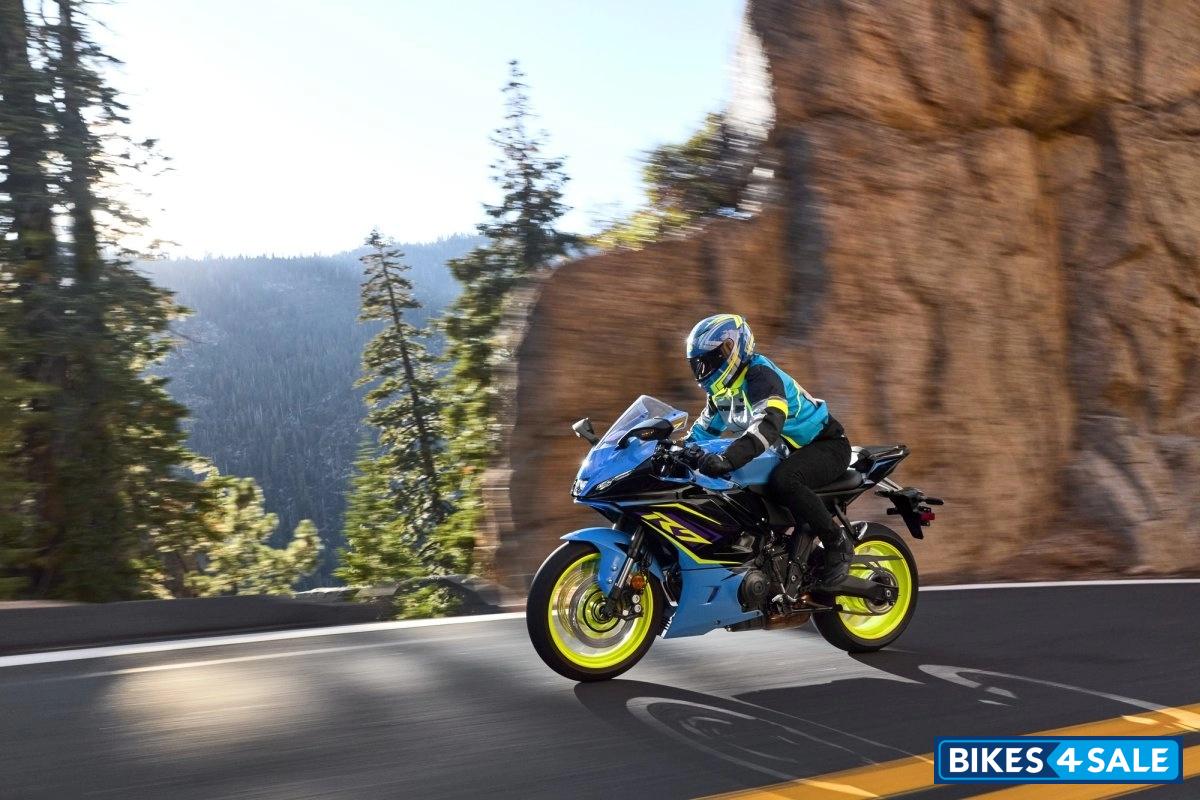Yamaha YZF-R7 2026